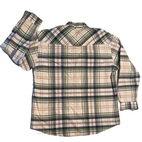 Men’s Button Down Long Sleeve Shirt - Picture 3 of 3